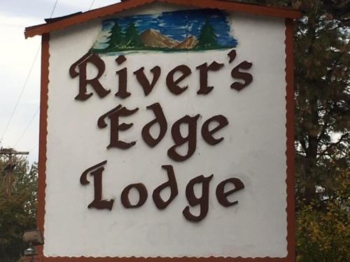 River's Edge Lodge - main image