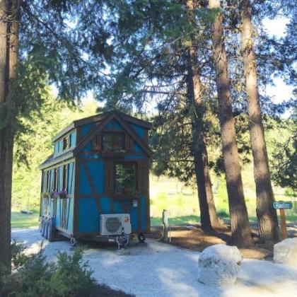 Leavenworth Camping Resort Tiny House Adeline - image 5