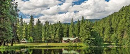 Leavenworth Camping Resort Tiny House Hanna - image 4