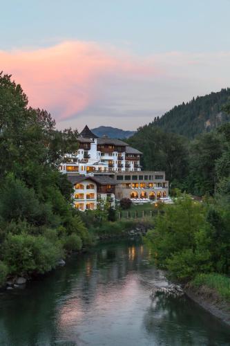 PostHotel Leavenworth - Adults Exclusive - main image