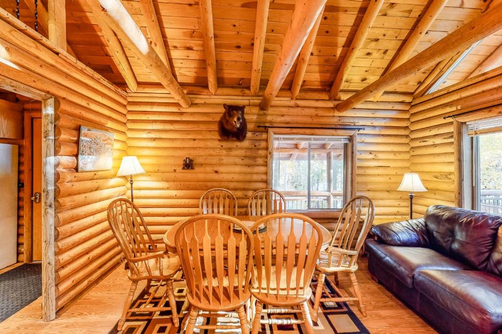 Leavenworth Cozy Cabin - image 3