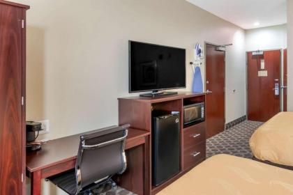 Quality Inn Overland Park Kansas City - image 10