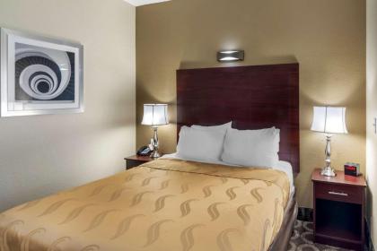 Quality Inn Overland Park Kansas City - image 14