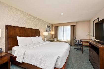 Hilton Garden Inn Overland Park - image 14