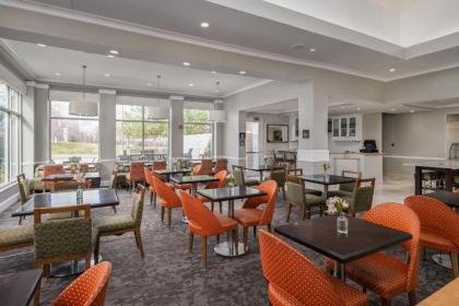 Hilton Garden Inn Overland Park - image 8