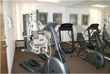 Hampton Inn Lebanon - image 7