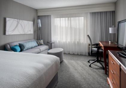 Courtyard by Marriott Lebanon - image 10