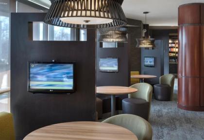 Courtyard by Marriott Lebanon - image 6