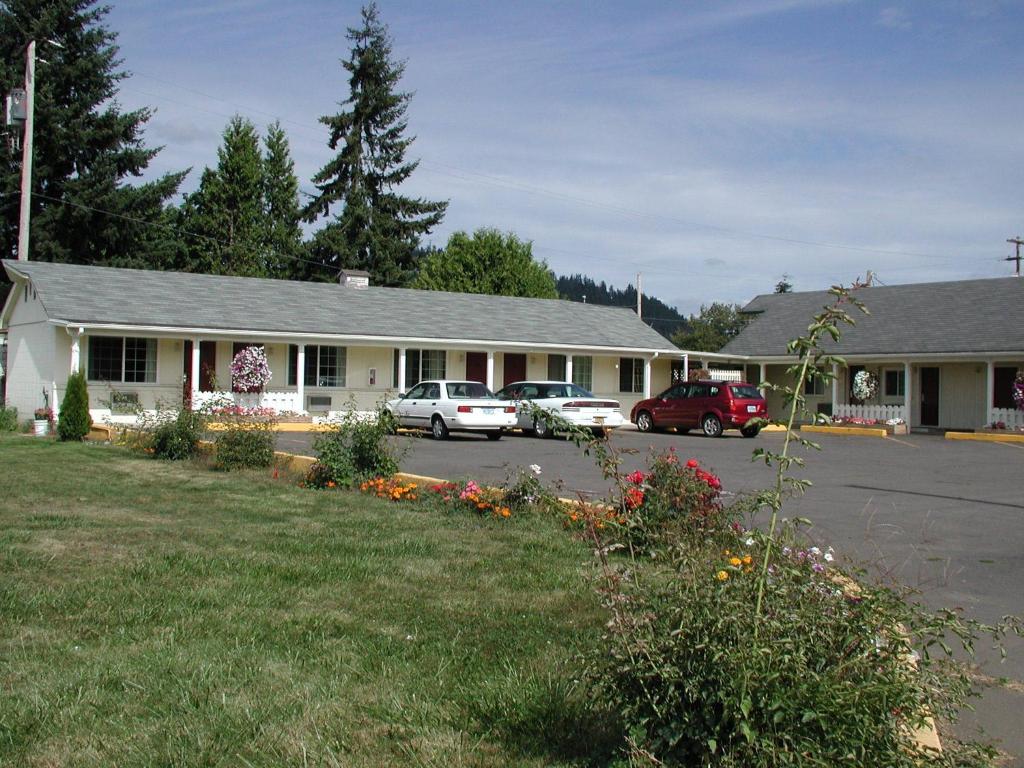 Valley Inn - Lebanon Oregon - main image