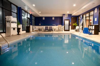 Hampton Inn Lebanon - image 4