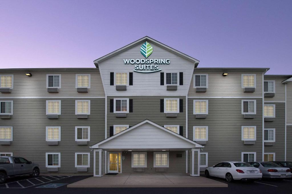 WoodSpring Suites Lebanon - main image