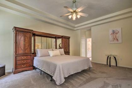 Luxe House with Lanai and Pool 2 Miles to Golf! - image 13