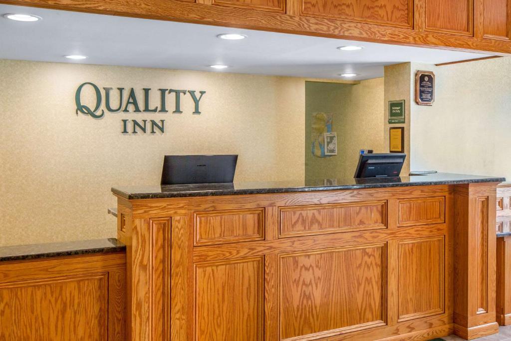 Quality Inn Ledgewood - Dover - image 3