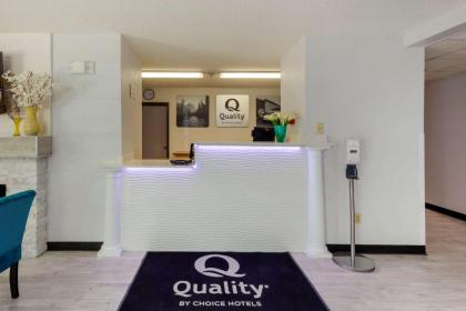 Quality Inn - image 3