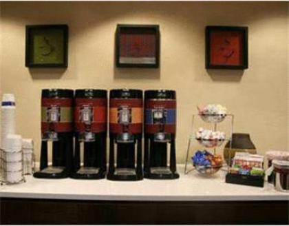 Hampton Inn Kansas City-Lee's Summit - image 11