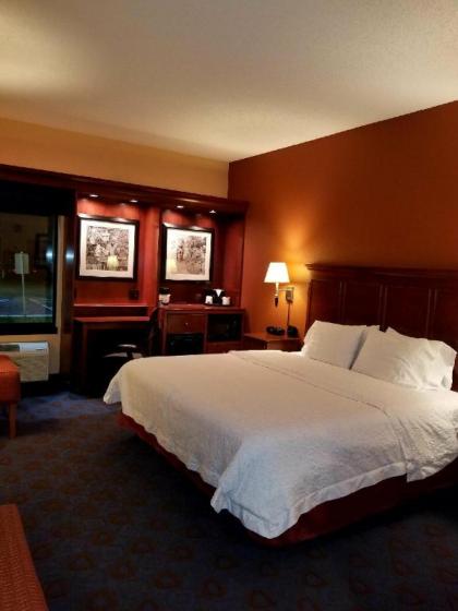 Hampton Inn Kansas City-Lee's Summit - image 3