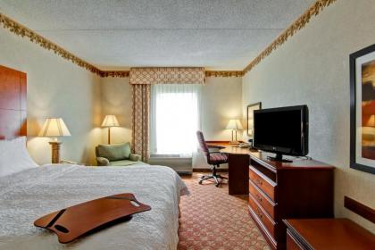 Hampton Inn & Suites Leesburg - image 12