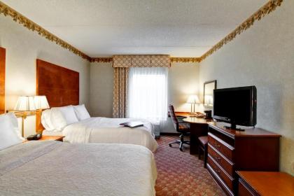 Hampton Inn & Suites Leesburg - image 9