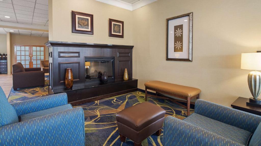 Best Western Leesburg - image 7