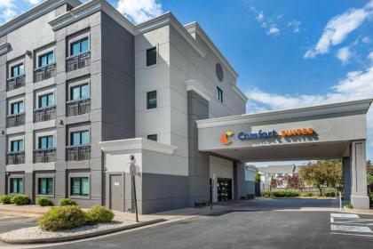 Comfort Suites Leesburg - image 1