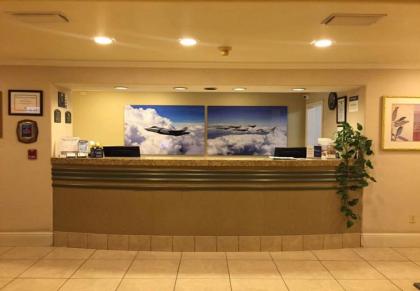 Best Western Inn & Suites Lemoore - image 2