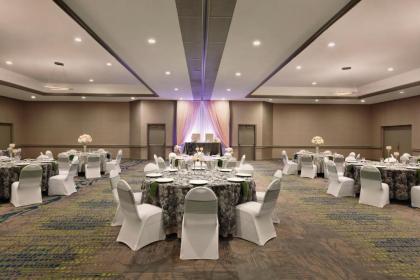 Radisson Hotel Lenexa Overland Park - image 18