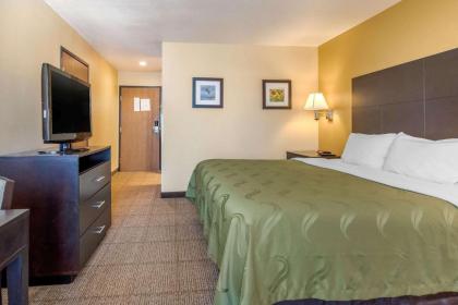 Quality Inn & Suites Lenexa Kansas City - image 11