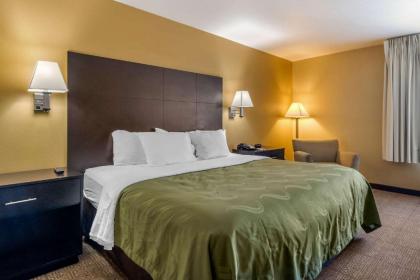 Quality Inn & Suites Lenexa Kansas City - image 13