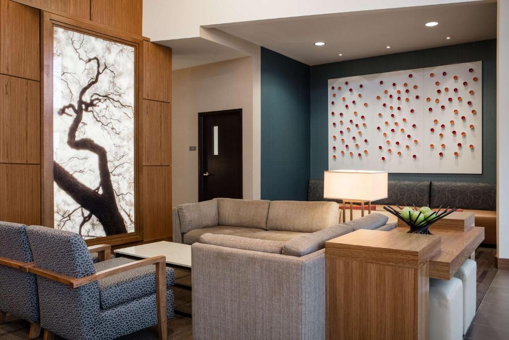 Hyatt Place Kansas City Lenexa City Center - image 2