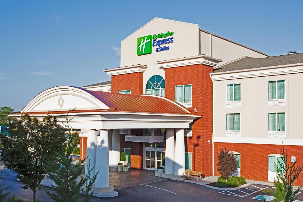 Holiday Inn Express Hotel & Suites Lenoir City Knoxville Area an IHG Hotel - main image