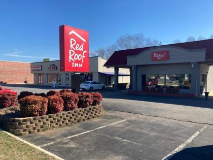 Red Roof Inn Lenoir - image 13