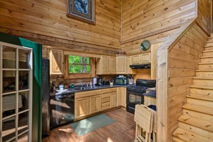 Cabin with 22 Acres and Patio - 3 Mi to Blowing Rock - image 12