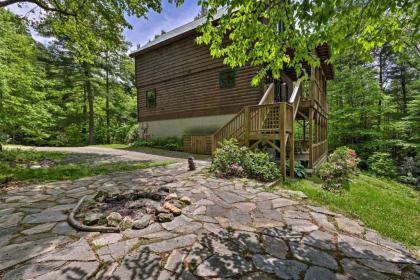 Cabin with 22 Acres and Patio - 3 Mi to Blowing Rock - image 6