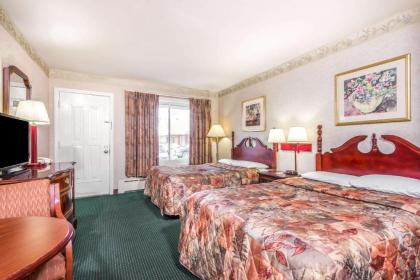 Knights Inn Lenox - image 9