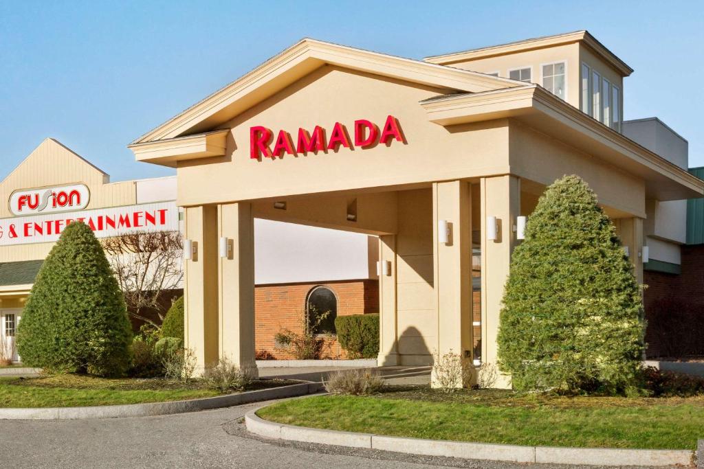 Ramada Hotel & Conference Center by Wyndham Lewiston - main image