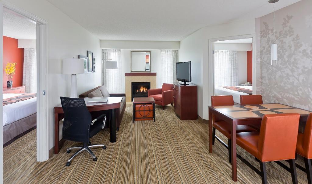 Residence Inn by Marriott Dallas Lewisville - image 3