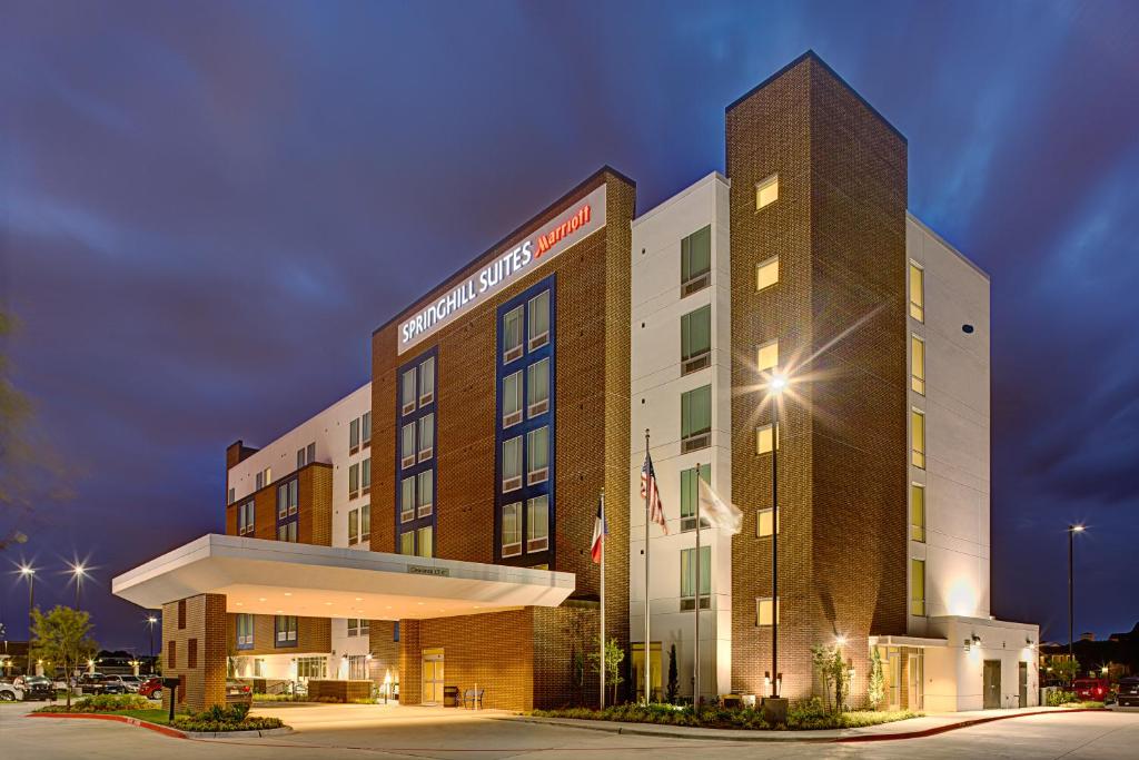 SpringHill Suites by Marriott Dallas Lewisville - image 3