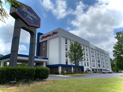 Hampton Inn Lexington Park - image 13