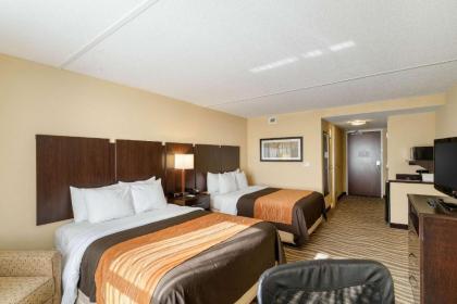 Comfort Inn & Suites Lexington Park - image 5