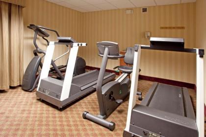 Holiday Inn Express Hotel & Suites Lexington-Hwy 378 an IHG Hotel - image 17