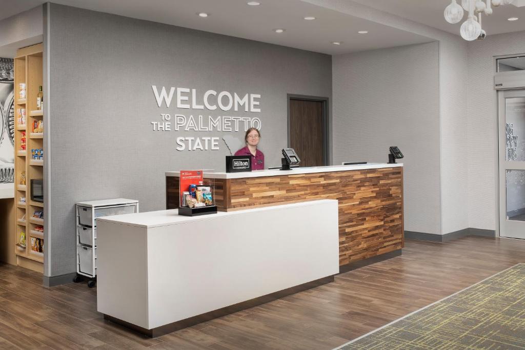 Hampton Inn & Suites Lexington - image 4