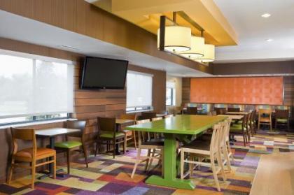 Fairfield Inn & Suites Lexington Keeneland Airport - image 4