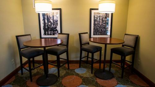 Staybridge Suites Lexington an IHG Hotel - image 4