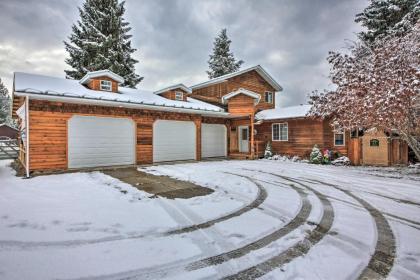 Cozy and Pet-Friendly Libby Cottage by Creek! - image 3