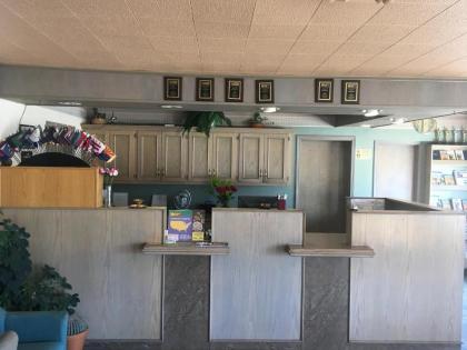 Budget Inn Lafonda Motel - image 15