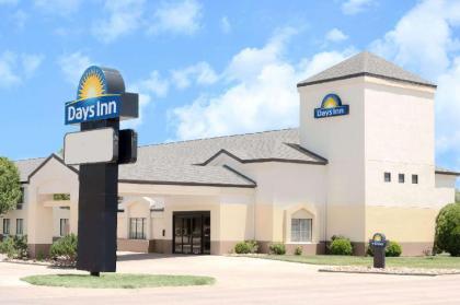 Days Inn by Wyndham Liberal KS - image 9