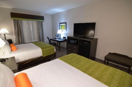 Best Western Plus Liberal Hotel & Suites - image 8