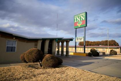 South Wind Inn - image 9