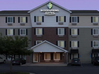 WoodSpring Suites Kansas City Liberty - image 3