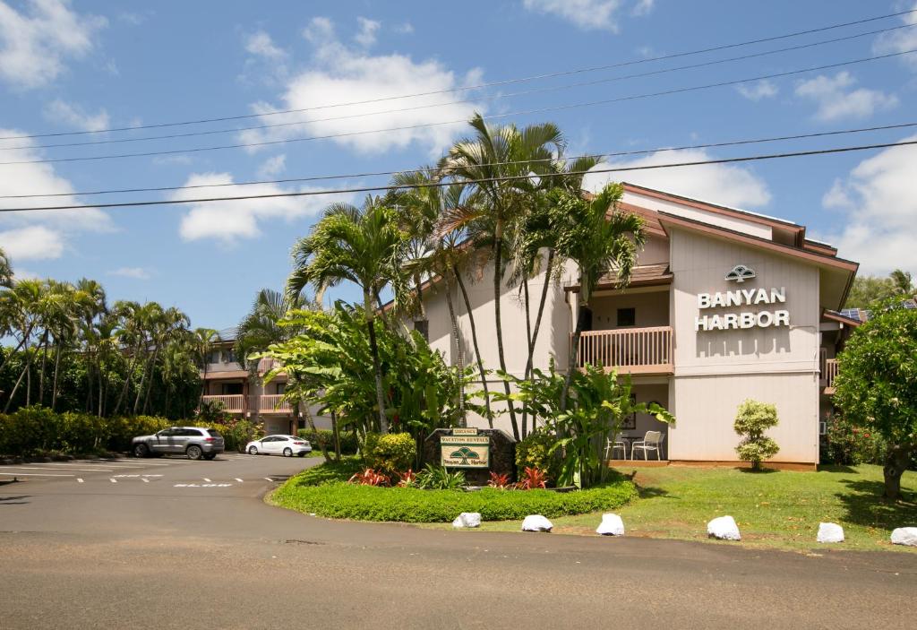 Kauai Banyan Harbor by Coldwell Banker Island Vacations - image 4